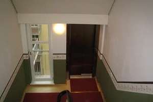 Dachgeschoss mit Terrasse und Lift – Die vollständige Adresse der Immobilie erhältst du vom Anbieter., 10437 Prenzlauer Berg, Berlin – Vorschaubild 4