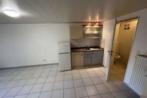 Charmante 1-Zimmer-Wohnung in zentraler und dennoch ruhiger Lage. – Die vollständige Adresse der Immobilie erhältst du vom Anbieter., 60437 Nieder-Eschbach, Frankfurt am Main – Vorschaubild 3