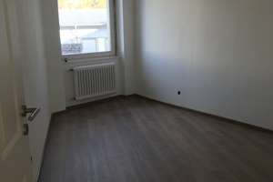 Nordstadt, schöne Neu renovierte und gut aufgeteilte 3-Zimmer-Wohnung, im 1.OG – Salierstraße 34, 75177 Nordstadt, Pforzheim – Vorschaubild 9