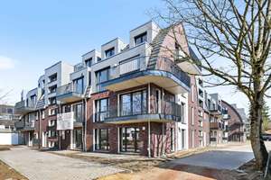 Stilvolle Dachgeschosswohnung mit Balkon in begehrter Lage Poppenbüttel – Die vollständige Adresse der Immobilie erhältst du vom Anbieter., 22399 Poppenbüttel, Hamburg – Vorschaubild 17