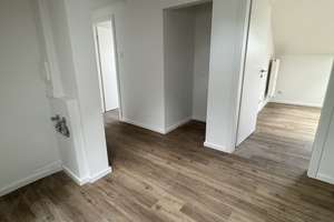 Schöne 3-Zimmer-Wohnung in der Lehmgrubensiedlung, liebevoll saniert mit Garten ! – Die vollständige Adresse der Immobilie erhältst du vom Anbieter., 97084 Heidingsfeld, Würzburg – Vorschaubild 7
