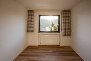 Renoviertes Einfamilienhaus in sonniger Hanglage von Nürtingen-Neckarhausen – Die vollständige Adresse der Immobilie erhältst du vom Anbieter., 72622 Nürtingen – Vorschaubild 33