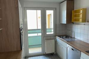 TIPP ! Attraktive 3,5-Zimmer-Wohnung  in Neu-Ulm - am Petrusplatz – Die vollständige Adresse der Immobilie erhältst du vom Anbieter., 89231 Neu-Ulm – Vorschaubild 6