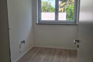 SCHÖNER WOHNEN. Kernsanierte 3 Zimmer Wohnung nach KFW 70 Standard, in Top-Lage nähe Citygalerie – Provinostraße 16, 86153 Augsburg – Vorschaubild 11