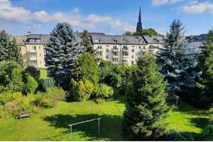 ***Frisch Modernisierte Oase mit Balkon und viel Grün – charmante 3-Raum-Wohnung wartet auf Sie*** – Charlottenstraße 67, 9126 Chemnitz – Vorschaubild 4