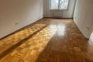 Helle 2-Zimmer-Wohnung mit Balkon und Tageslichtbad in begehrter Lage – Die vollständige Adresse der Immobilie erhältst du vom Anbieter., 60385 Ostend, Frankfurt am Main – Vorschaubild 2