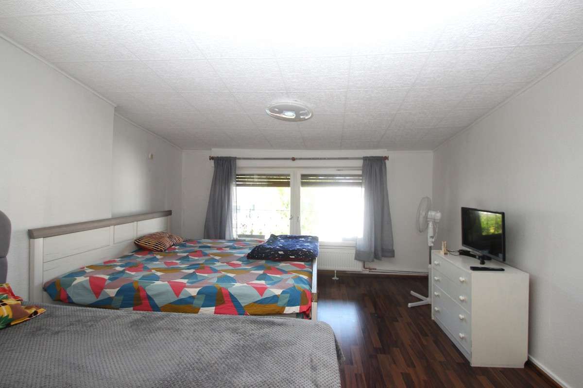 Immobilie in Königswinter - Wohnhaus mit 3 Mieteinheiten zentral in Königswinter-Thomasberg! - Bild 17