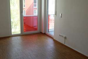 Neuwertige 2-Zimmer-Wohnung mit Balkon und EBK in Karlsruhe Citypark – Luise-Riegger-Straße 54, 76137 Südstadt, Karlsruhe – Vorschaubild 3