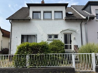 Bezahlbares Eigentum schaffen-DHH in Stadtrandlage von Hanau