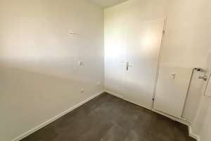 Renovierte Wohnung in Garath - Ab sofort frei ! – Thomas-Dehler-Straße 5, 40595 Garath, Düsseldorf – Vorschaubild 4