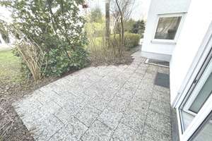Ruhige schöne 1-Zimmer-Wohnung mit Terrasse und Einbauküche in Altperlach, nahe Pfanzeltplatz – 81737 Altperlach, München – Vorschaubild 5