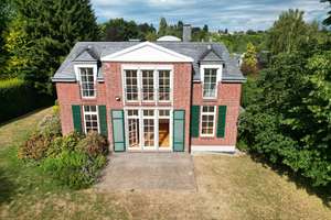 Exklusive Villa in Bestlage von Kronberg - Nähe Golfplatz