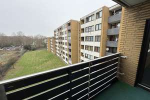 Für Kapitalanleger oder Eigennutzer. Freie 3-Zimmerwohnung mit Balkon. – Husemannstraße 41, 47198 Hochheide, Duisburg – Vorschaubild 10