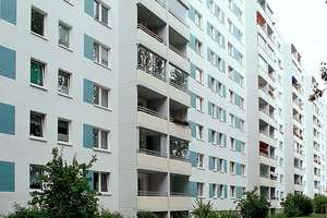 WBS 141-220 Für die Anmietung der Wohnung ist ein WBS ab 160 für 2 Personenhaushalt erforderlich. Du