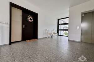 Exklusives Maisonette-Penthouse in Dresden (01099) – Urbaner Luxus mit Blick auf die Frauenkirche – Die vollständige Adresse der Immobilie erhältst du vom Anbieter., 1099 Radeberger Vorstadt, Dresden – Vorschaubild 28