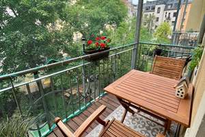 Top aufgestellt mit dieser Wohnung: 3 Zimmer, Aufzug, Balkon, Fernwärme, solides Denkmalobjekt! – Die vollständige Adresse der Immobilie erhältst du vom Anbieter., 1307 Johannstadt-Nord, Dresden – Vorschaubild 13