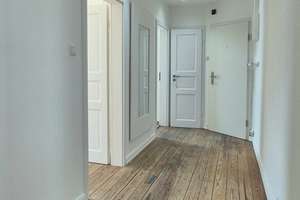 Schicke & teilsanierte 4-Zi.-Wohnung mit 3 Balkonen in ruhiger  und urbaner Lage Bergedorfs – Die vollständige Adresse der Immobilie erhältst du vom Anbieter., 21029 Bergedorf (Ortsteil), Hamburg – Vorschaubild 8
