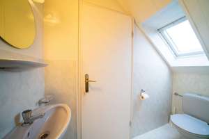 **Wohnen & Arbeiten unter einem Dach: 2 Wohneinheiten + Ladenlokal + 3 Garagen + Ausbaureserve** – Die vollständige Adresse der Immobilie erhältst du vom Anbieter., 50181 Bedburg – Vorschaubild 35