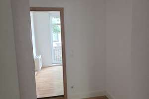 Wohnen mit Charakter: 3-Zimmer-Wohnung in Halle (Saale) – Huttenstraße 80, 6110 Lutherplatz/Thüringer Bahnhof, Halle (Saale) – Vorschaubild 5