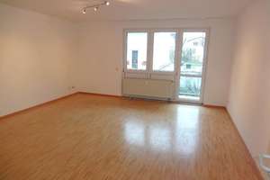 2 ZKBB* KFZ-Stell* max. 1 Pers* kl. EBK* Wannenbad* Parketboden* S-W Balkon/Loggia* DA-Bessungerstr.