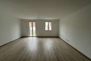 Erstbezug Modernes 5-Zimmer-Reihenhaus mit gehobener Innenausstattung, Einbauküche & 2 Stellplätzen – Die vollständige Adresse der Immobilie erhältst du vom Anbieter., 13057 Falkenberg, Berlin – Vorschaubild 2