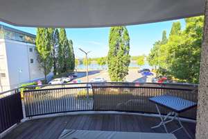ECHTER RHEINBLICK - HÜBSCHE MODERNE WOHNUNG MIT SEHR GUTER AUSSTATTUNG