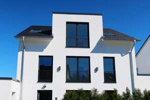 Moderne 2-Zi Dachgeschosswohnung mit Terrasse zum Erstbezug in bester Lage von Bonn-Duisdorf