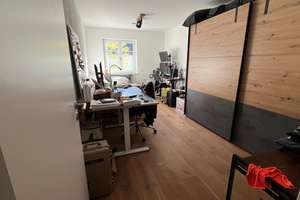 2 Zimmer Wohnung 1.OG mit Balkon – Die vollständige Adresse der Immobilie erhältst du vom Anbieter., 85551 Kirchheim bei München – Vorschaubild 2