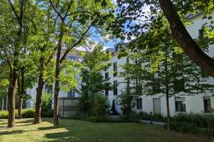 Exklusive 4-Zimmer Wohnung mit Balkon in München-Feldmoching