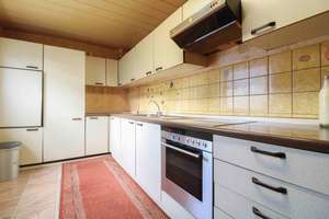 Sanierungsbedürftiges Zweifamilienhaus mit Ausbaupotenzial in ruhiger Lage von Wimmelbach – Die vollständige Adresse der Immobilie erhältst du vom Anbieter., 91353 Hausen – Vorschaubild 3