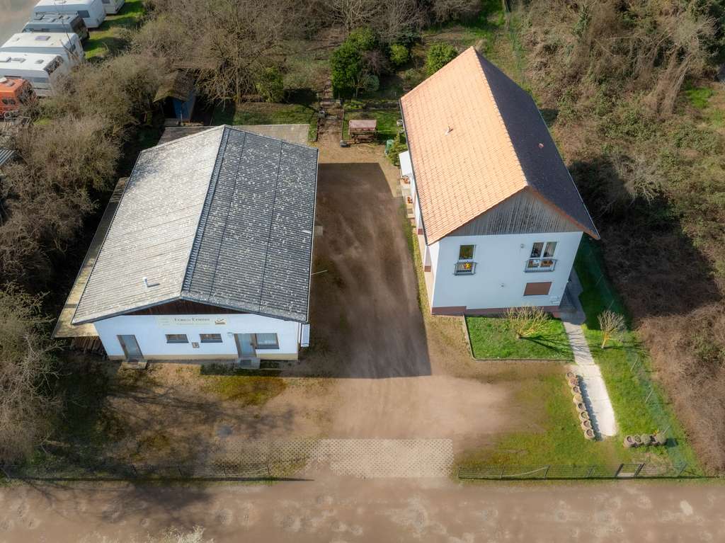 Immobilie in Münster-Sarmsheim - ****Einfamilienhaus + Gewerbefläche**** - Bild 1