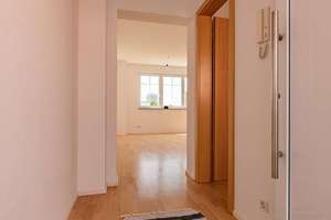 Urban Living im Wiley! Schicke 2,5-Zimmer-Wohnung mit Penthousecharakter – Die vollständige Adresse der Immobilie erhältst du vom Anbieter., 89231 Neu-Ulm – Vorschaubild 4
