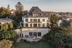 Exklusive Villa in Bestlage von Stuttgart – Architektur, Aussicht und Anspruch auf höchstem Niveau – Die vollständige Adresse der Immobilie erhältst du vom Anbieter., 70199 Kräherwald, Stuttgart – Vorschaubild 2