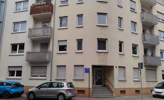 Helle 3-Zimmer Wohnung mit Balkon im 1. OG in Ludwigshafen Süd - OHNE MAKLERPROVISION