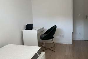 Property thumbnail 8