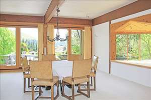 Transparente Eleganz – Design aus Holz und Glas in bester Wohnlage – Die vollständige Adresse der Immobilie erhältst du vom Anbieter., 72461 Albstadt – Vorschaubild 10