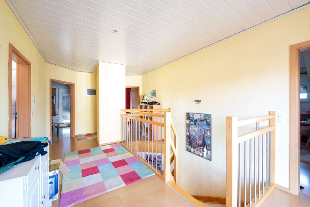 Immobilie in Weisel - ***Raumvielfalt und Gartenidylle*** - Bild 6