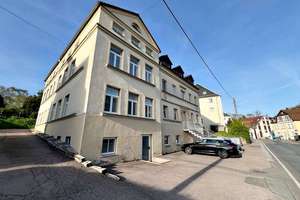 "Langfristig vermietete 1-Zimmer-Erdgeschosswohnung mit Stellplatz"