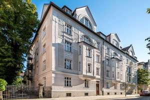 Urbane Eleganz: Stilvoll sanierte, bezugsbereite Altbauwohnung mit Balkon – 80637 Dom Pedro, München – Vorschaubild 8