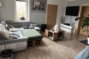 Modernes Einfamilienhaus mit Panoramafenstern, Kamin und sonnigem Garten – Die vollständige Adresse der Immobilie erhältst du vom Anbieter., 7073 Greiz – Vorschaubild 3