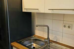 BENRATHER SCHLOßALLEE MAISIONETTE WOHNUNG MIT LOGGIA 4.OG OHNE LIFT GARAGE KÜCHENÜBERNAHME MÖGLICH – 40597 Benrath, Düsseldorf – Vorschaubild 8