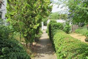 Familienfreundliches Reihenmittelhaus mit Garten, Balkon und Garage! – Die vollständige Adresse der Immobilie erhältst du vom Anbieter., 70378 Neugereut, Stuttgart – Vorschaubild 4