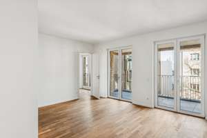 Moderne 2,5-Zimmerwohnung mit Einbauküche – Schwedter Straße 235, 10435 Mitte (Ortsteil), Berlin – Vorschaubild 12