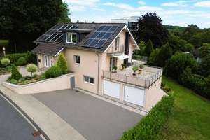 Exklusives und unabhängiges Wohnen auf 3 Ebenen - energieeffizient und zukunftssicher – Die vollständige Adresse der Immobilie erhältst du vom Anbieter., 53804 Much – Vorschaubild 3