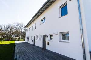 Neubau von 2023 - Reihenendhaus mit Einzelgarage und Stellplatz - PV und Speicher - TOP-Modern ! 
 – Aichach-Friedberg (Kreis) – Vorschaubild 8