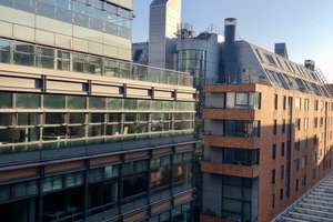 Schöne 3 Zi.-Wohnung mit 2 Balkonen & Blick in den begrünten Innenhof! Direkt am Potsdamer Platz! – Rudolf-von-Gneist-Gasse 4, 10785 Tiergarten, Berlin – Vorschaubild 1