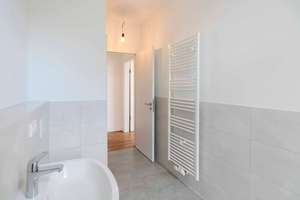 Helle 2-Zimmer-Wohnung mit Balkon in Berlin-Friedrichshain, frei ab 1. August – Stralauer Allee 19a, 10245 Friedrichshain, Berlin – Vorschaubild 10