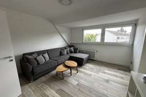 Möblierte helle  3-Zimmer Dachgeschosswohnung in Köln-Höhenhaus – Im Weidenbruch 93, 51061 Höhenhaus, Köln – Vorschaubild 17
