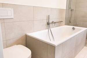 Exclusive 3 Zimmerwohnung mit 3 Terrassen und großem Garten in Nürnberg-Mögeldorf – Ginsterweg 15, 90480 Schmausenbuckstraße, Nürnberg – Vorschaubild 9