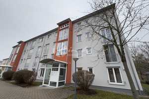 Möblierte 3ZKB Wohnung am Lech, lichtdurchflutet, Terrasse, Garten, perfekte Anbindung – Augsburg – Vorschaubild 2